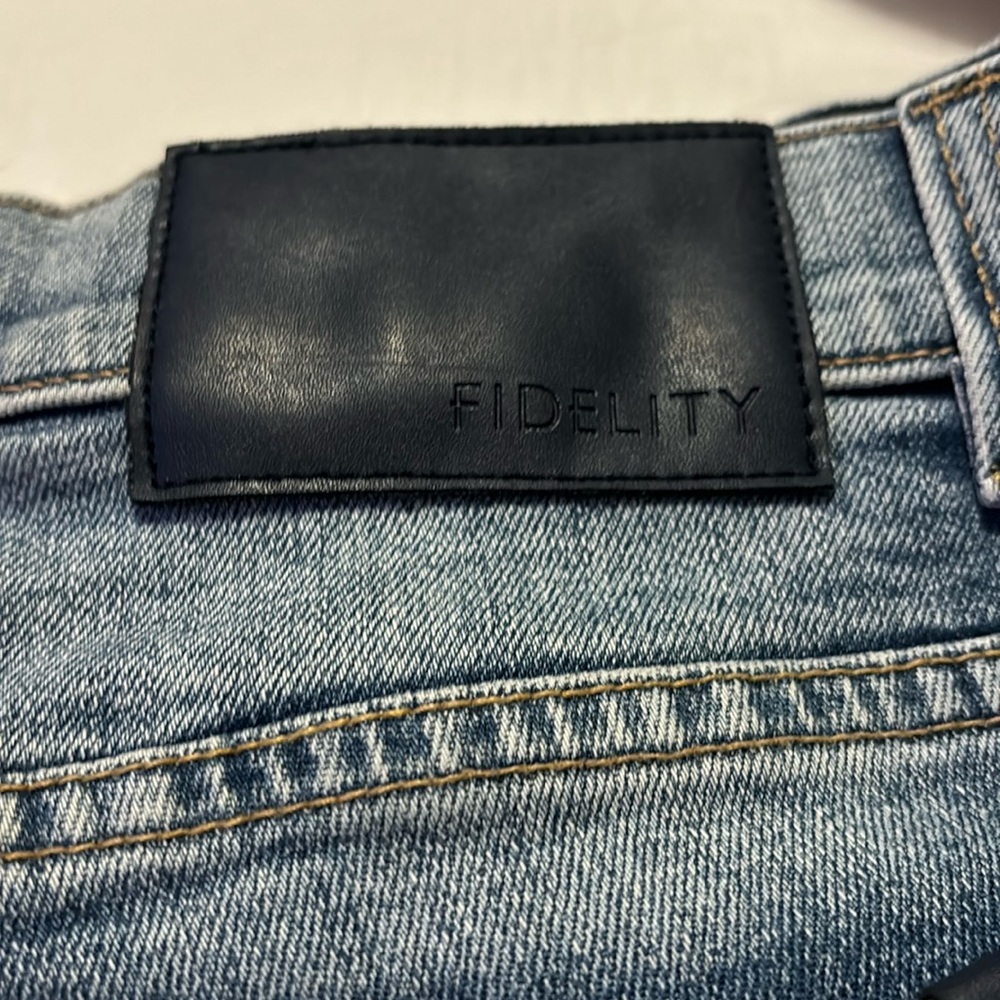 Fidelity jeans